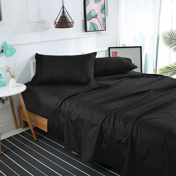 files/black-solid-bed-sheet-set-960712.jpg